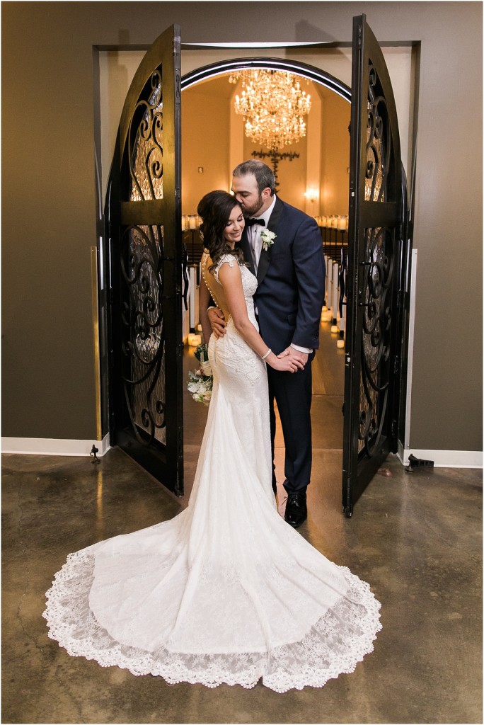 piazza-in-the-village-wedding-dallas-photographer_0026