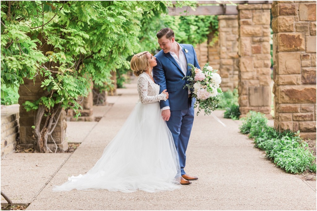 Fort Worth Botanic Garden Wedding Reata Reception Laura Corbin