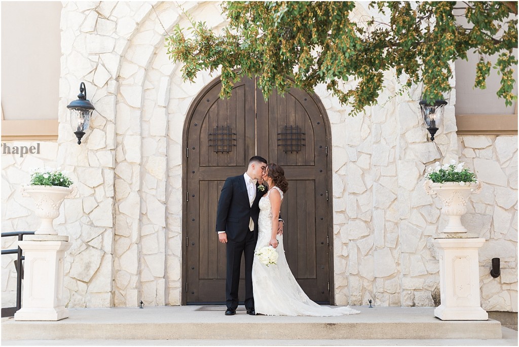 14piazza-in-the-village-wedding-dallas-wedding-photographer