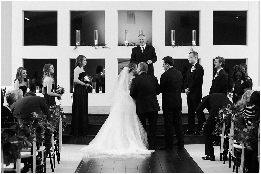 milestone-mansion-wedding-dallas-wedding-photographer-www-katepease-com_0021